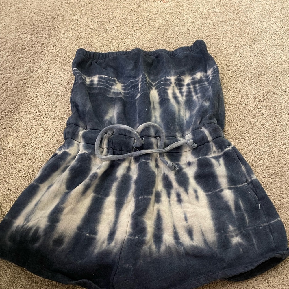 Aeropostale Blue and White Tie-Dye Romper